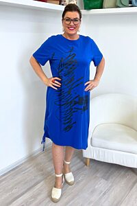 Modré pohodové šaty s potiskem