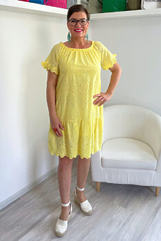 Žluté madeirové šaty