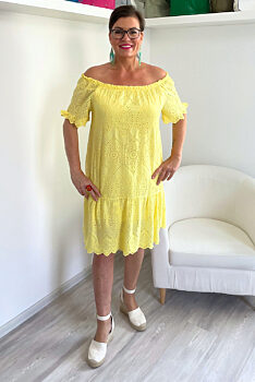 Žluté madeirové šaty